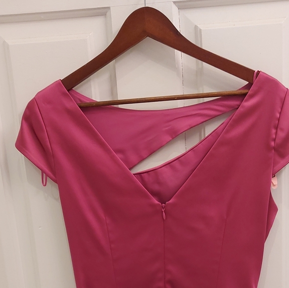 Kay Unger New York cocktail dress in bright fuscia pink satin, size 8 - Picture 4 of 7